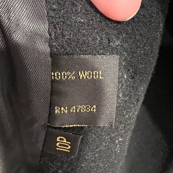 Mackintosh Vintage 100% Wool Peacoat. Women’s size 10P. Black with gold buttons. - Picture 11 of 11